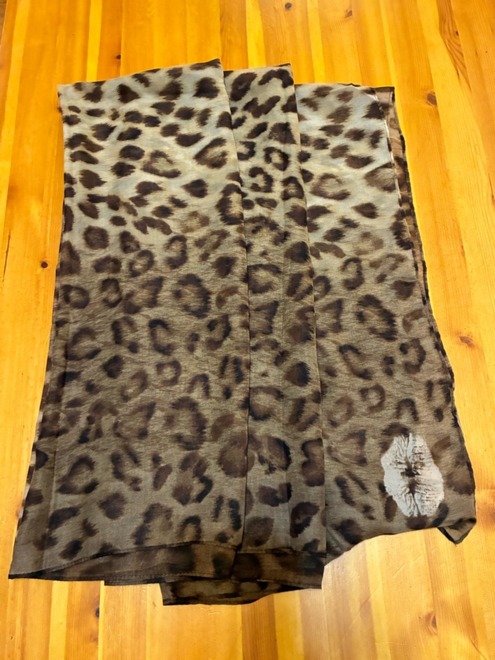 Chico's Brown Leopard Print Large Lightweight Scarf - Picture 4 of 11